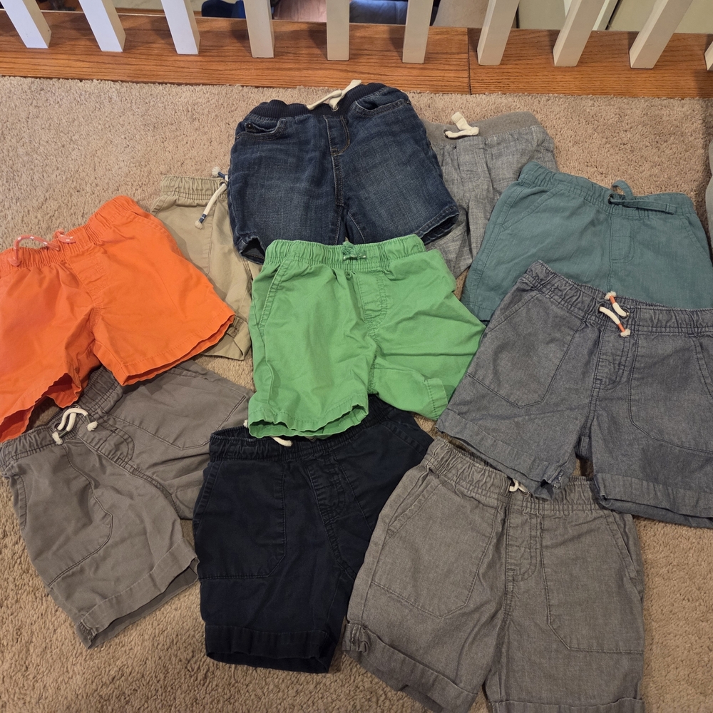 Kids Green Elastic-Waist Shorts - Unbranded